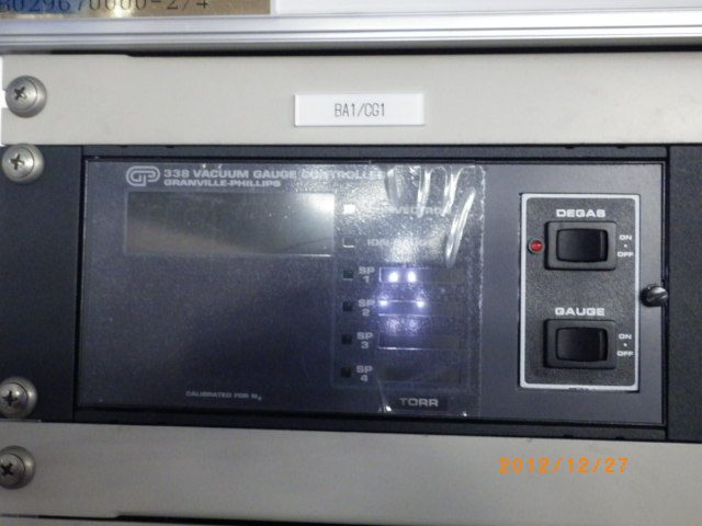 真空計コントローラー 338