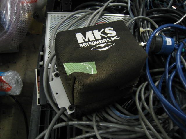 バラトロン真空計 690A01TRC MKS