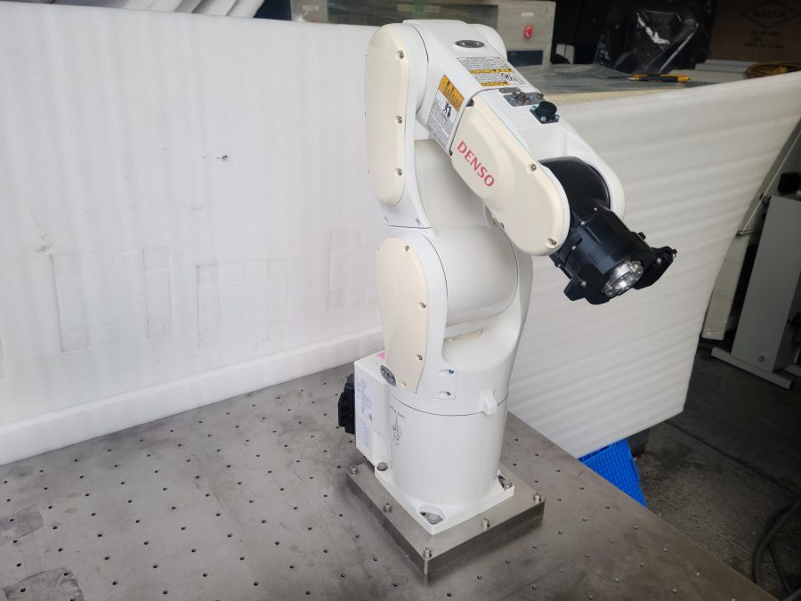 垂直多関節産業用ロボットアーム VS050A3-AV6-NNN デンソーウェーブ