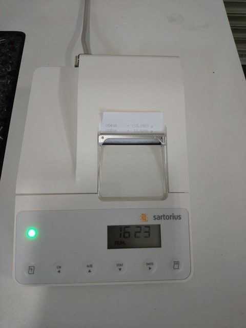 電子天秤（分析天秤） MSA324S-000-DI ザルトリウス　Sartorius