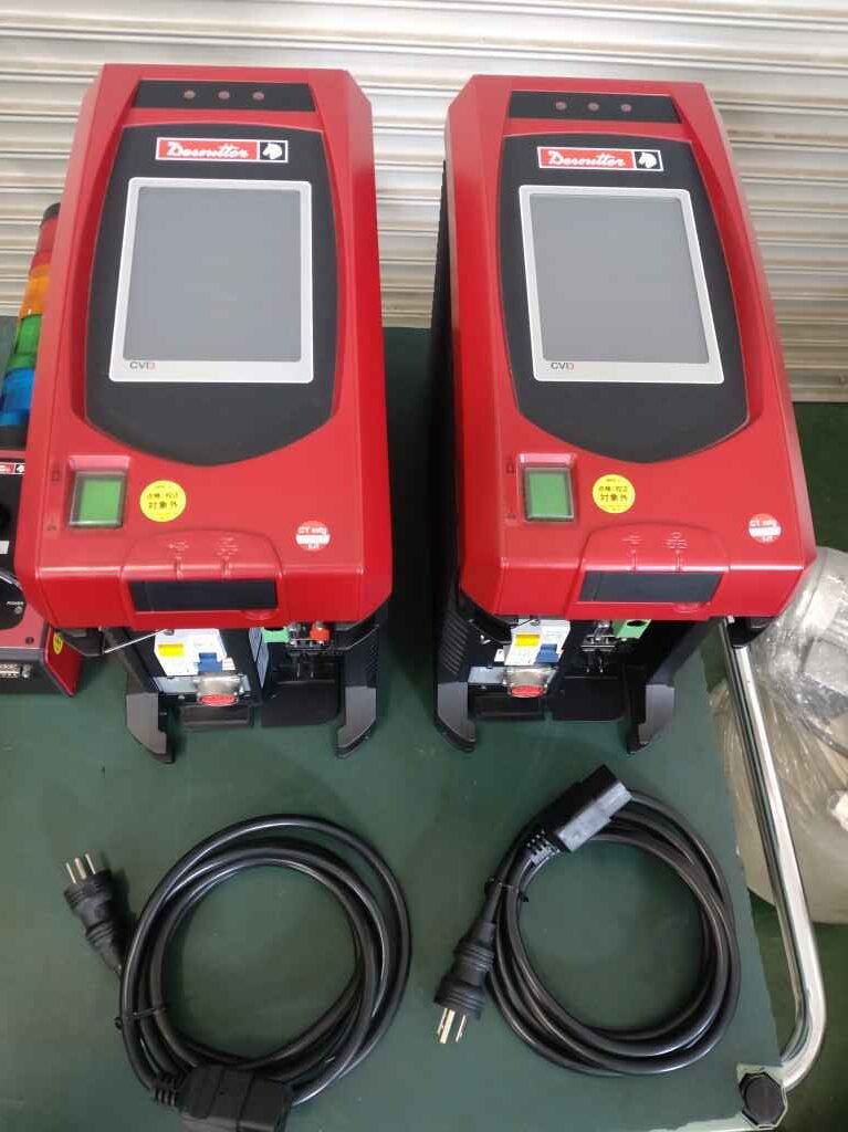 電動組立システム　（電動ナットランナー） CVI3 Vision／EPBC14-900-4Q／EAD105-500 Desoutter Industrial Tools