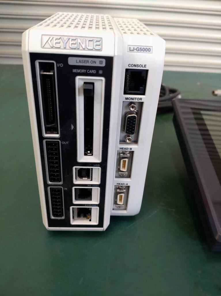 高精度2次元レーザ変位センサ LJ-G5000 キーエンス　Keyence