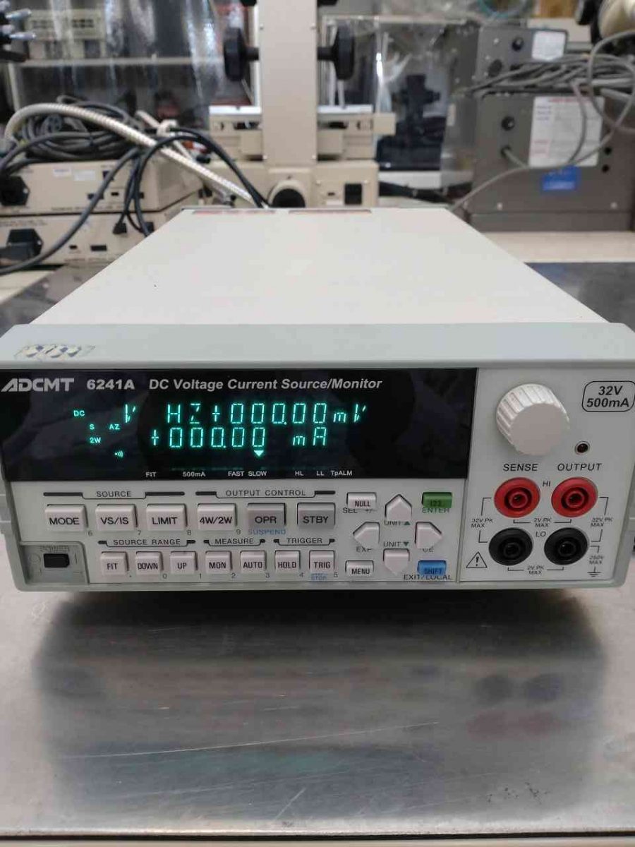 直流電圧・電流源 6241A アドバンテスト/ADC Advantest