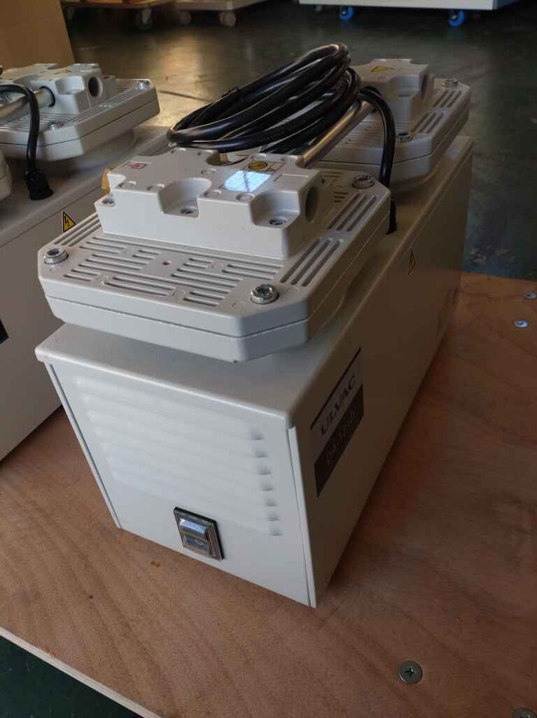 真空ポンプ DA-121D アルバック　Ulvac