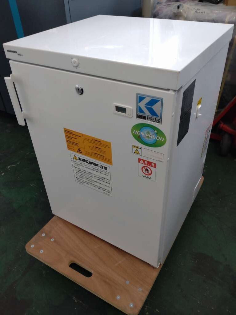 防爆冷蔵保管庫 LKEXV-1800 日本フリーザー