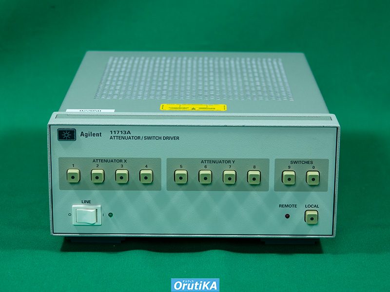 プログラマブルアッテネータ / スイッチドライバ 11713A キーサイト(HP/アジレント) Keysight