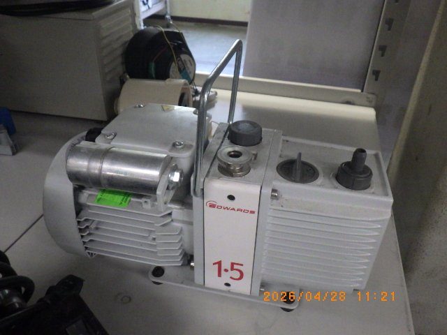 ロータリーポンプ E2M1.5 エドワーズ　Edwards