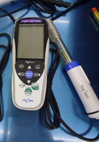 ポータブルマルチ水質計 MM42DP/MM4-PH/MM4-EC 東亜ディーケーケー
