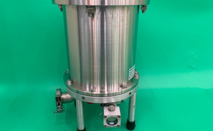 ターボ分子ポンプ 1000-LK 島津製作所　Shimadzu