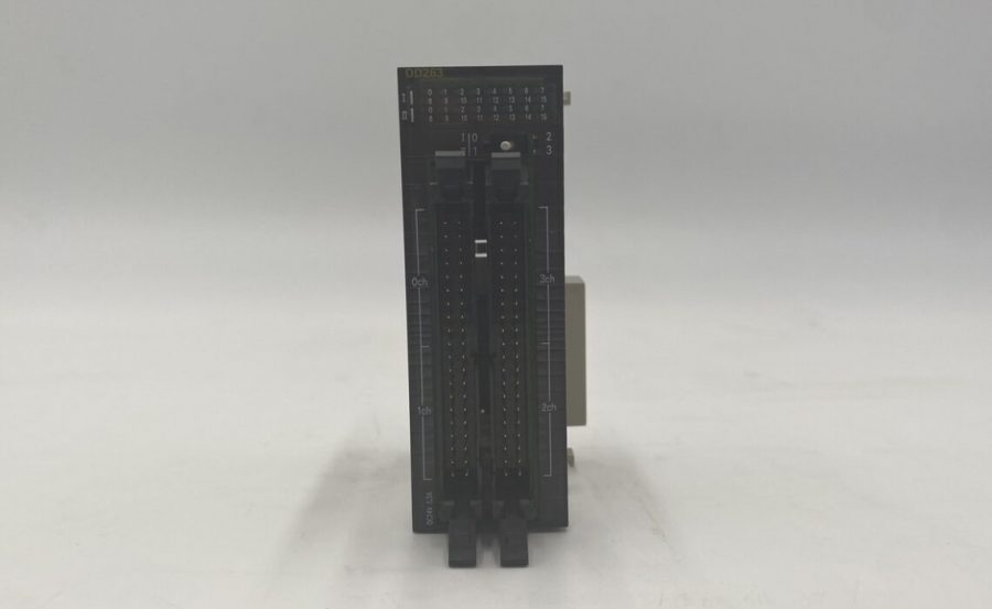 PLC用拡張ユニット CJ1W-OD263 オムロン　Omron