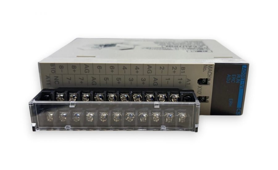 PLC プロセッサモジュー CS1W-AD081-V1 オムロン　Omron