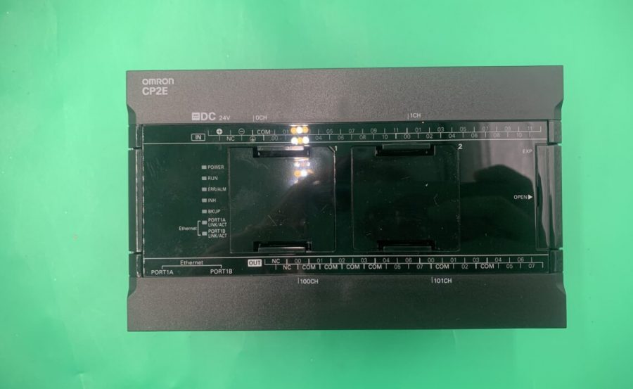 PLC（シーケンサー） CP2E オムロン　Omron