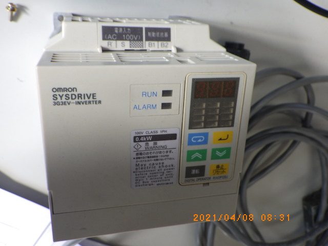 インバータ 3G3EV-A1004 オムロン　Omron