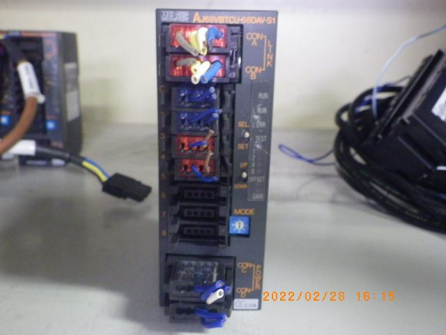 シーケンサー（AD変換） AJ65VBTCU-68ADV-S1 三菱電機 Mitsubishi