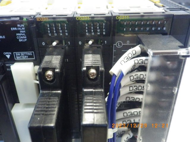 シーケンサー OD231 オムロン　Omron