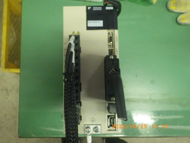 サーボパック SGDV-3R8A01A 安川電機