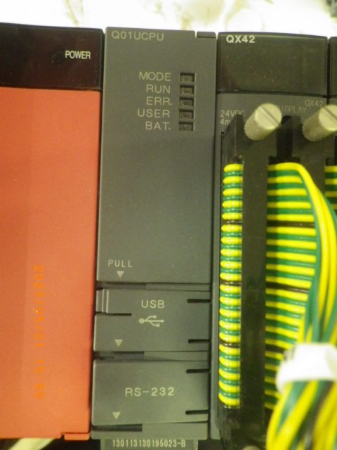 シーケンサー Q01UCPU 三菱電機 Mitsubishi