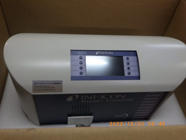 ヘリウムリークディテクター P3000XL インフィコン　Inficon