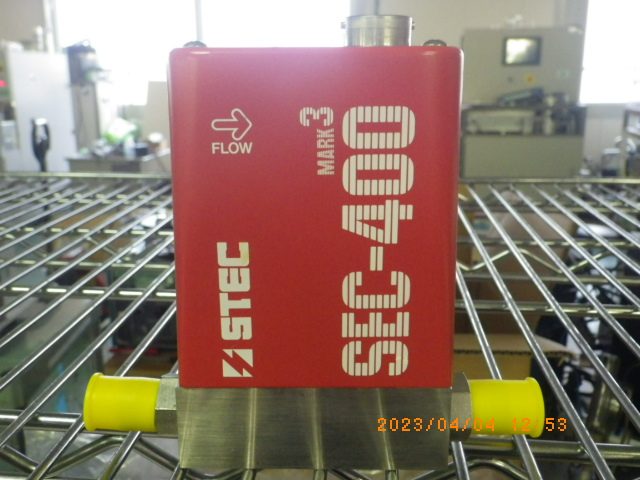 マスフローコントローラー（MFC） SEC-400MK3 堀場エステック　Stec