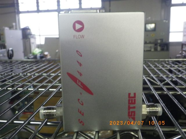 マスフローコントローラー（MFC） SEC-F440M 堀場エステック　Stec