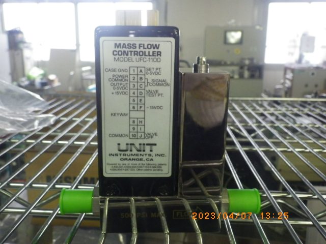 マスフローコントローラー（MFC） UFC-1100 Unit