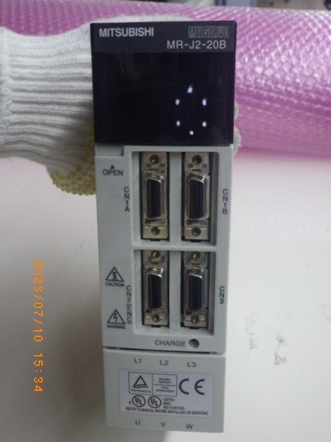 サーボモーターコントローラー MR-J2-20B 三菱電機 Mitsubishi