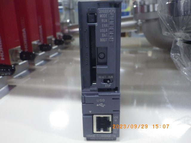 シーケンサー Q06UDEHCPU 三菱電機 Mitsubishi