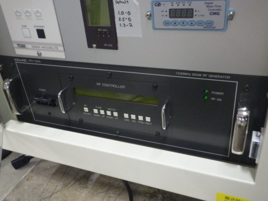 RF電源 RFS-1305A3 アルバック　Ulvac