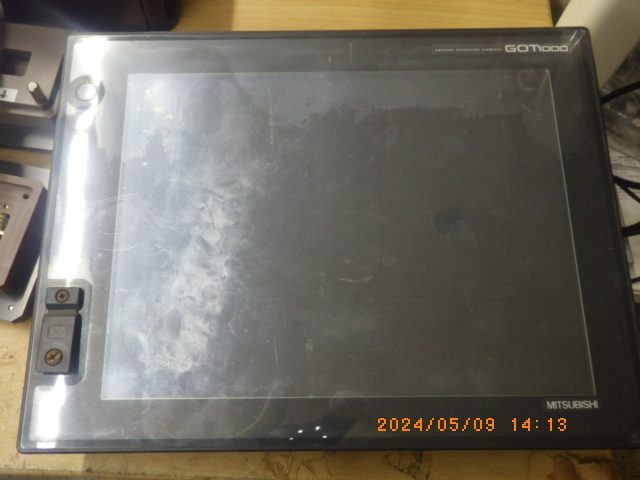 タッチパネル GT1585-STBA 三菱電機 Mitsubishi