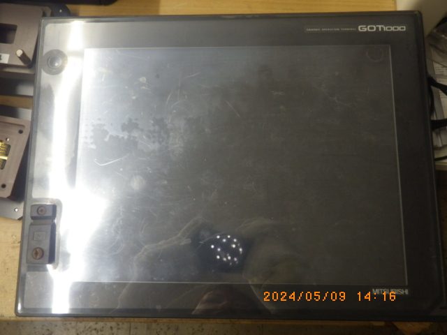 タッチパネル GT1585-STBA 三菱電機 Mitsubishi
