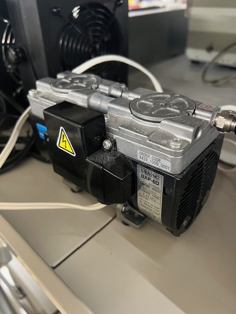 ドライポンプ DAP-6D アルバック　Ulvac