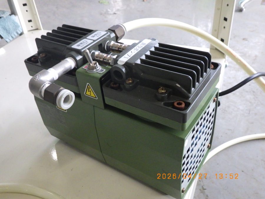ドライポンプ DA-40S アルバック　Ulvac