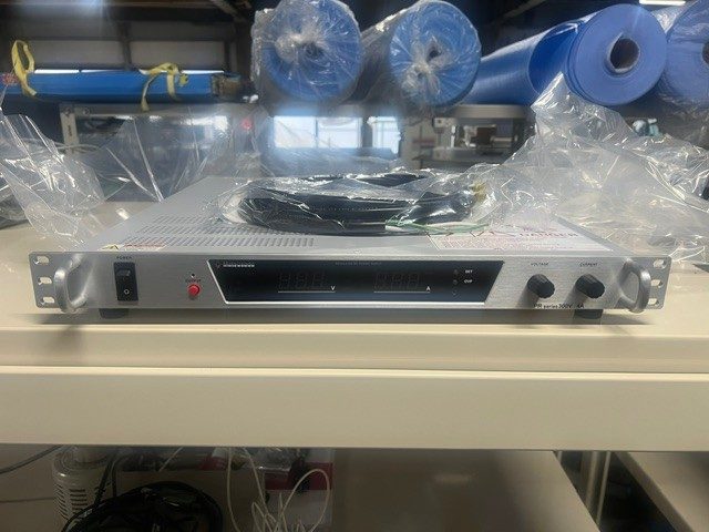 直流電源装置 PR300-4 松定プレシジョン　Matsusada